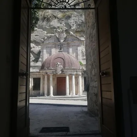 Prázdninový dům Nel Cuore Di Ascoli -casa Vacanze *